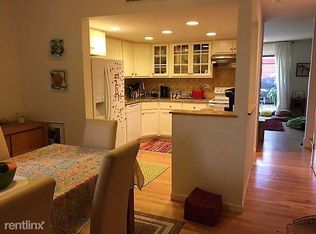 443 W Grant Pl APT D, Chicago, IL 60614