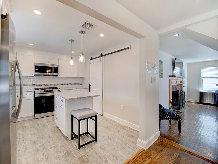 309 Arnold Ave — Photo 4