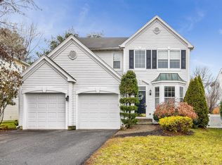 10 Queens Pass, Colts Neck, NJ 07722