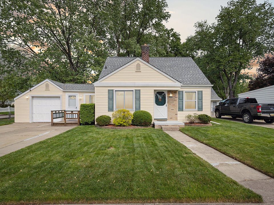 1st image of 21780 Purdue Ave
