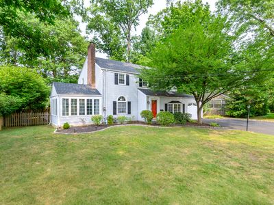 42 Fara Drive, Stamford, CT, 06905