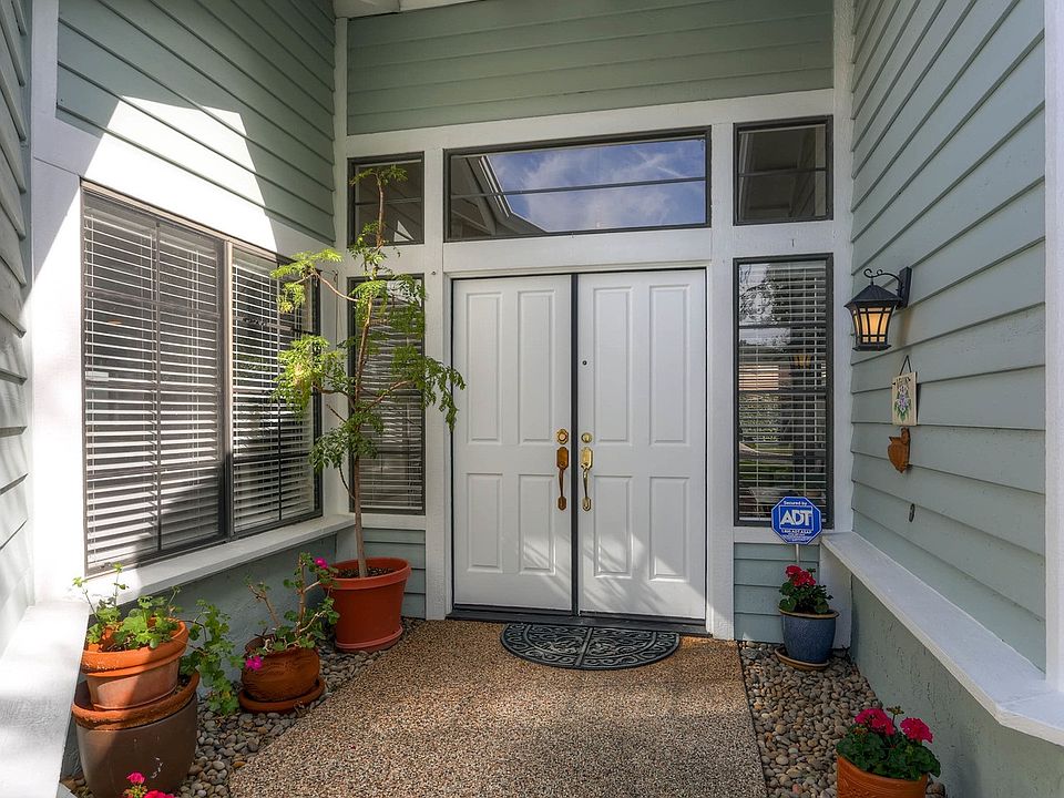 1st image of 1874 Sunbury St