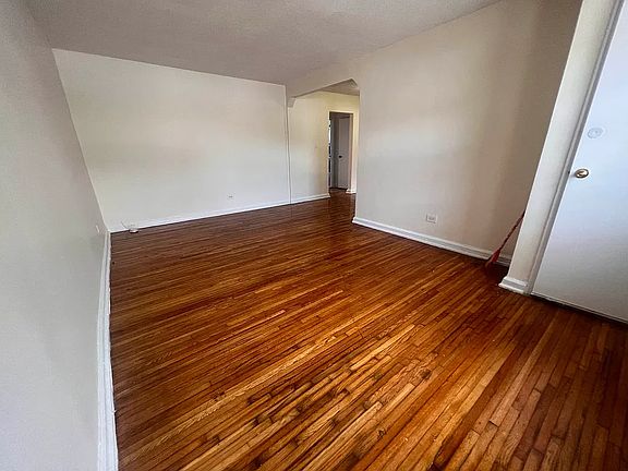 4th image of 8-43 Hartman Ln #F