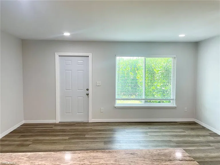 3183 Poinciana Dr — Photo 4