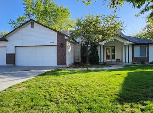 2226 N Sapphire Pl, Meridian, ID 83646