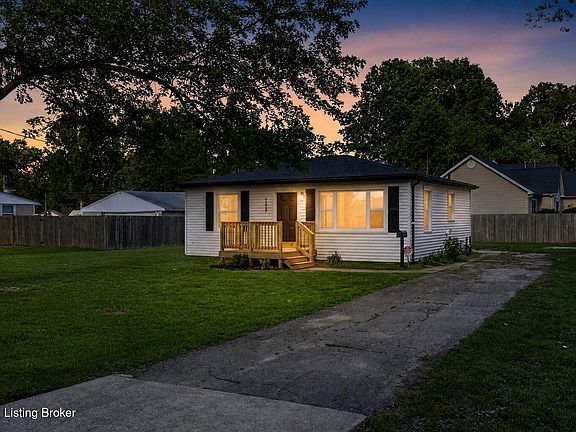 2nd image of 7227 Daisy Ave