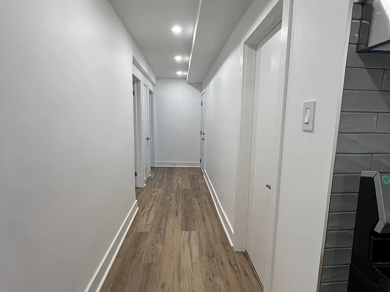 101 Kenwood Ave #1 — Photo 7
