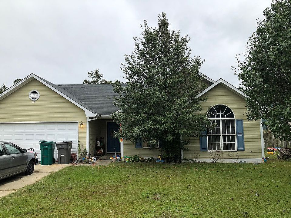 1st image of 147 Chapel Hill Dr