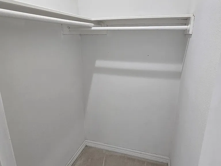 414 Manor Ave — Photo 26