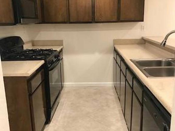 5th image of 7150 Carlson Cir