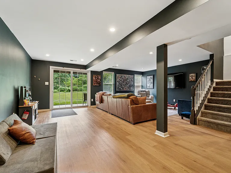 135 Chaps Ln — Photo 20