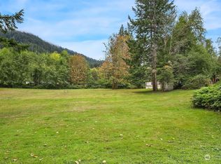 17401 462nd Ave SE, North Bend, WA 98045