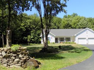 21 Kilgore Rd, Newfoundland, PA 18445