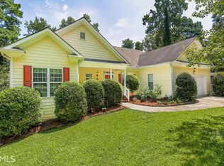 6607 Johnson Cir, Flowery Branch, GA 30542