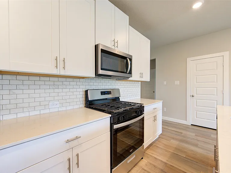 6027 Jenna Way — Photo 15