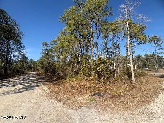 3rd image of 516 Barclay Road