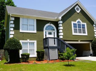 1085 Eagle Pointe Dr, Lawrenceville, GA 30044