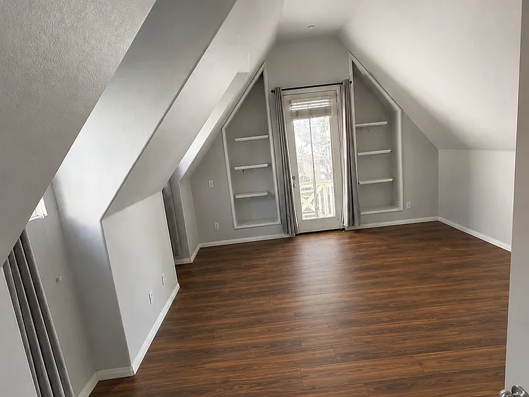 10420 Paradisio Pl — Photo 18