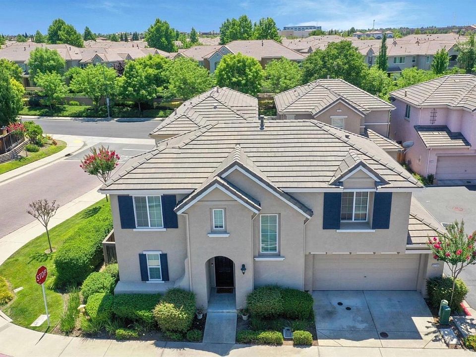 1st image of 9236 Cortina Cir