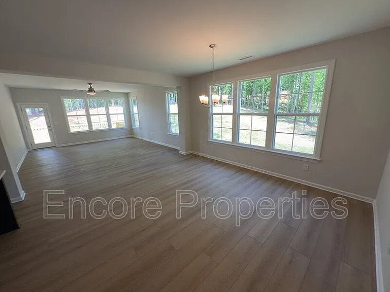 135 Little Gem Ln — Photo 9