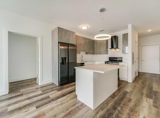 400 69th St, West New York, NJ 07093