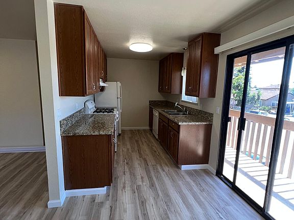 5th image of 4343 Cherokee Ave #D