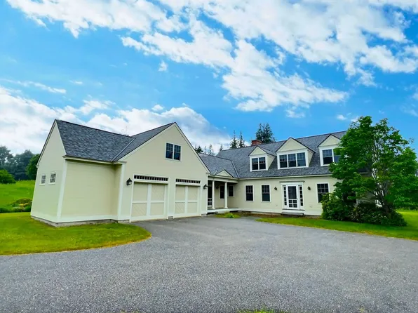 99 Burpee Hill Road, New London, NH 03257