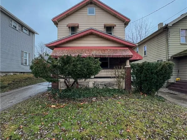 219 S Market St, Girard, OH 44420