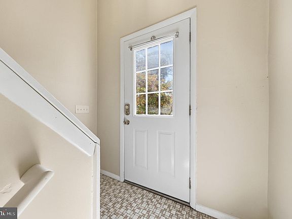 2nd image of 10652 Dorcus Rd