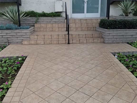 4th image of 1255 S Bundy Dr #103