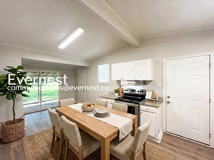 1449 Ticonderoga Dr — Photo 4
