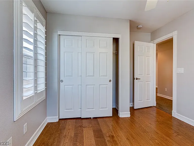 2677 Begonia Valley Ave — Photo 19