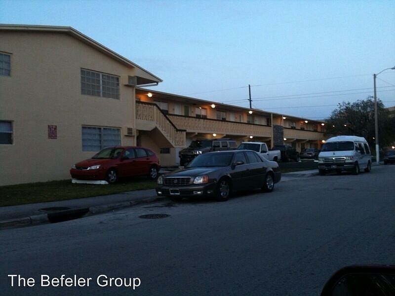 2nd image of 4350 NW 10th St APT 09