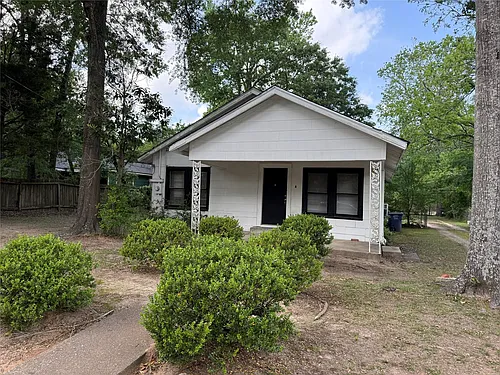 2812 Angier Rd Photo 1