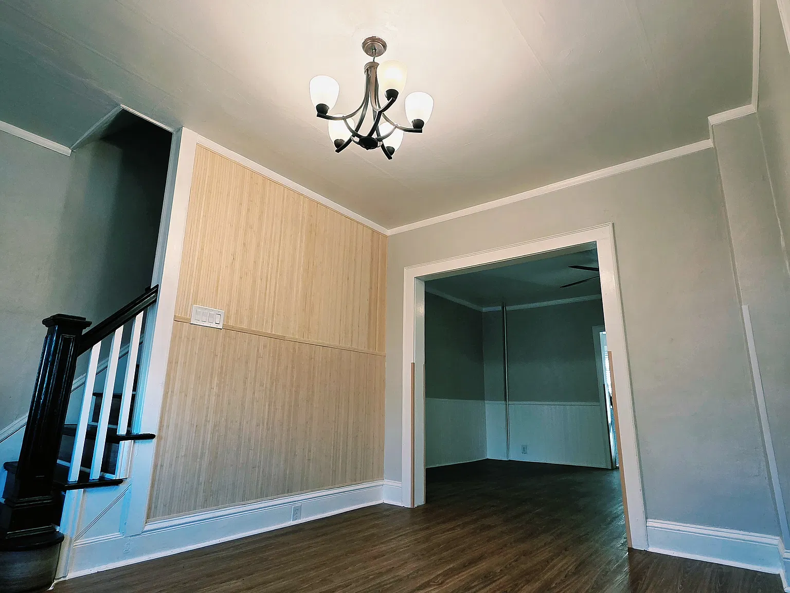 3 bed, 1074 sqft, $2,900 — Photo 3