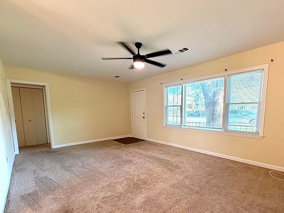 4th image of 639 Windermere Blvd APT B