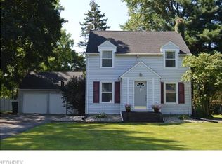 8498 Warwick Rd SE, Warren, OH 44484