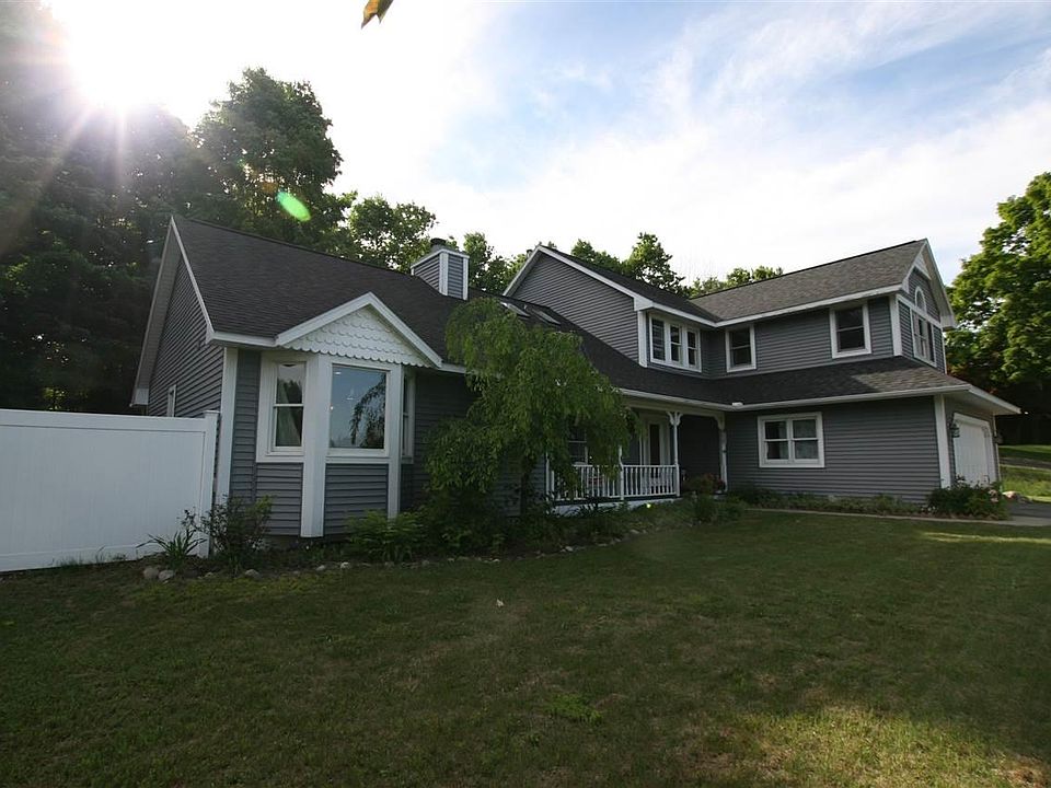 1st image of 9766 E Valley Hills Dr