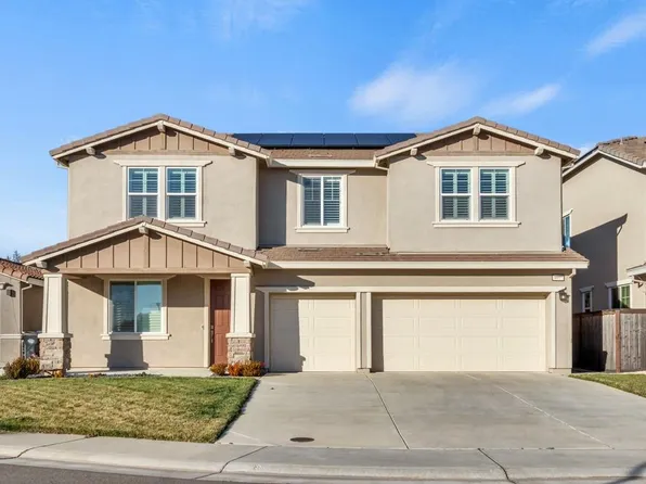 9977 Red Tail Hawk Way, Sacramento, CA 95829