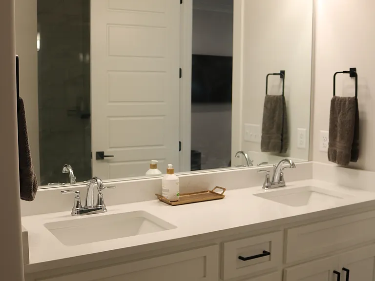 700 Turkey Oak Cv — Photo 3