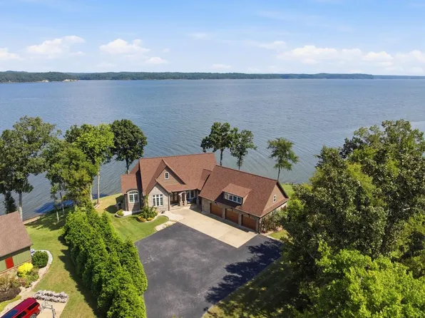 749 Dock Dr, Murray, KY 42071