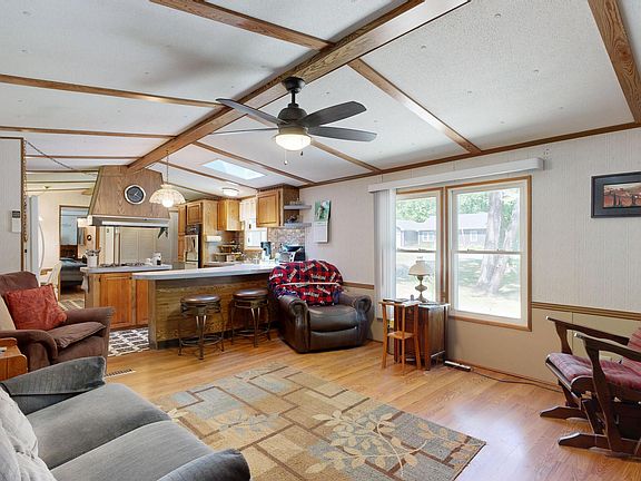 2nd image of 282 Ferry Road