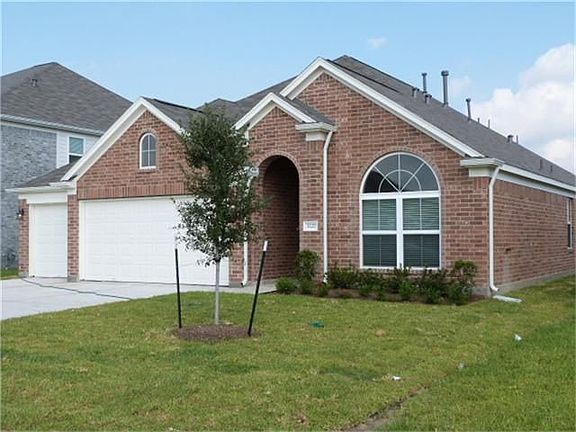 3rd image of 3227 Quarry Place Ln