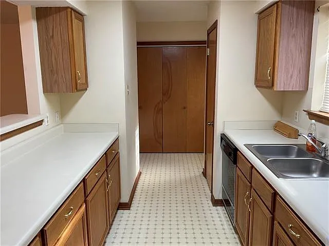 133 Lakewood Dr #B — Photo 4