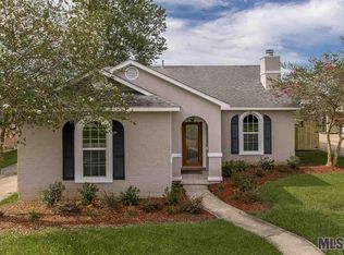 15430 Woodlore Dr E, Baton Rouge, LA 70816