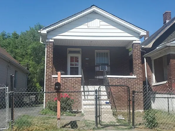 2425 Cleveland Ave, East Saint Louis, IL 62205
