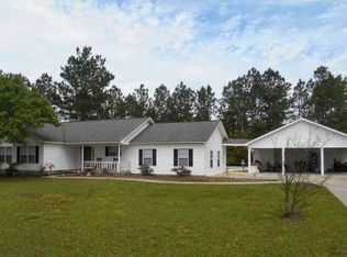 26 Shelly Rentz Rd, Hazlehurst, GA 31539