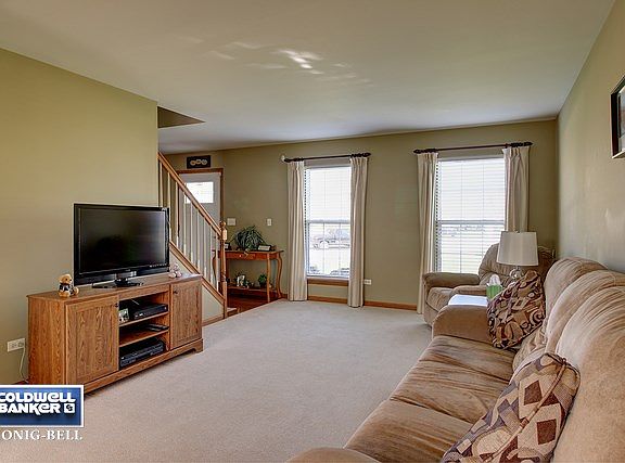 3rd image of 7413 Southworth Cir