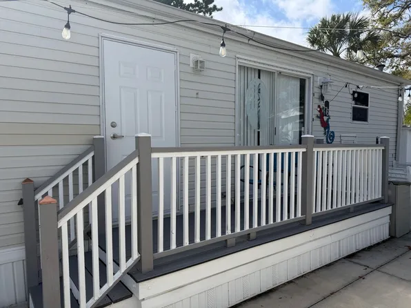 1674 University Pkwy #76, Sarasota, FL 34243