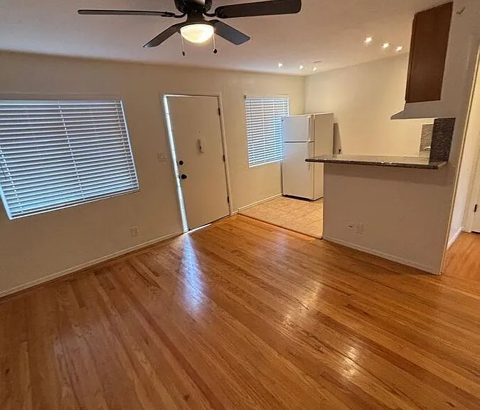 414 Staten Ave #2F — Photo 1